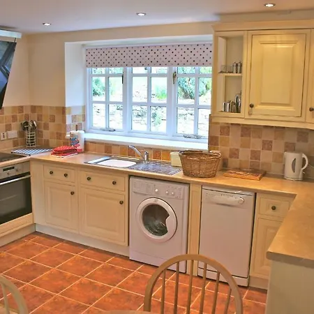 High Dalby House & Cottages Country house