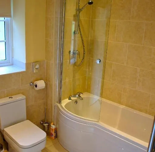 컨트리하우스 High Dalby House & Cottages *